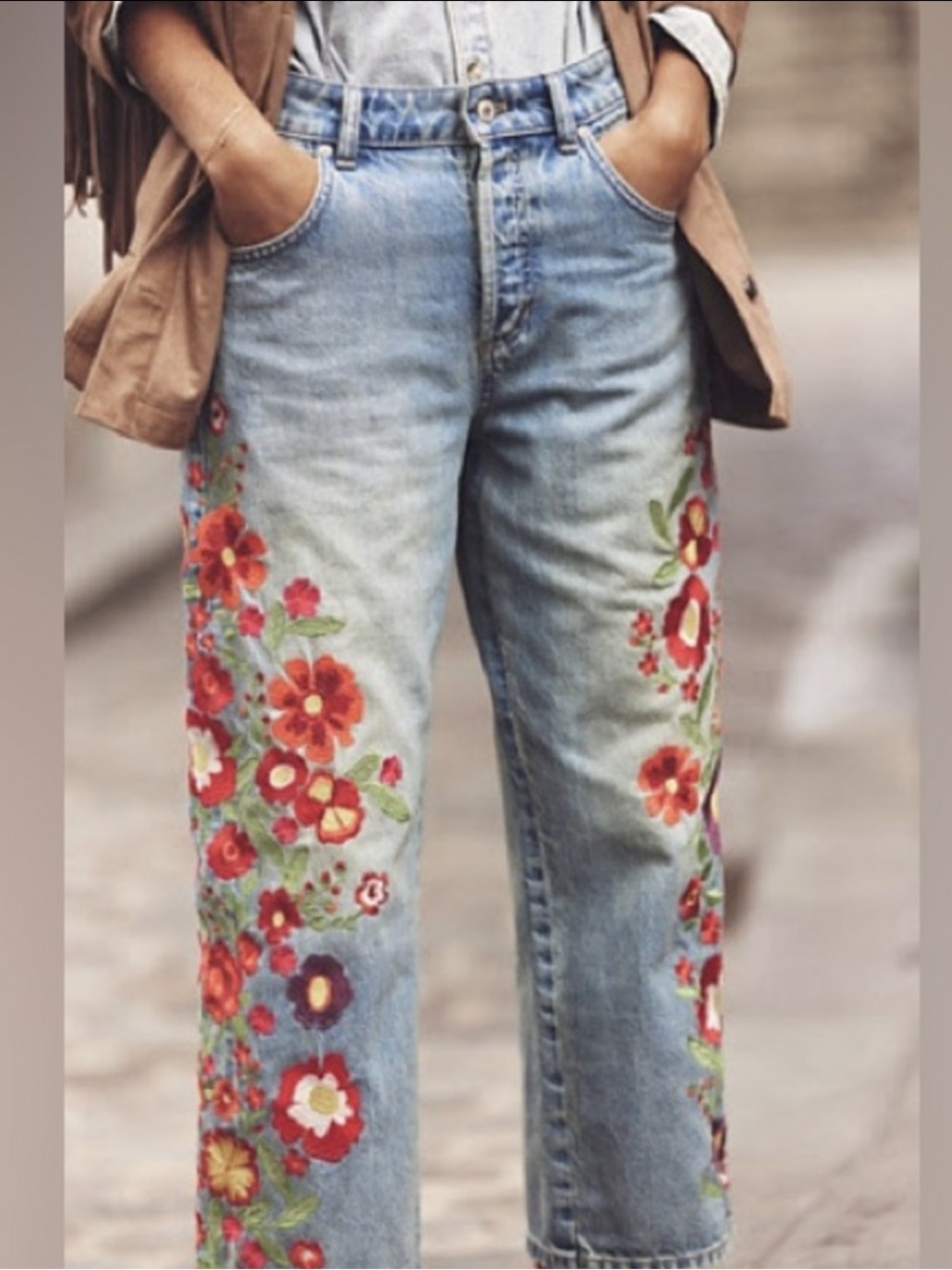 NEW Free People x We The Free Willow Floral Embroidered Boyfriend Jeans 🌺